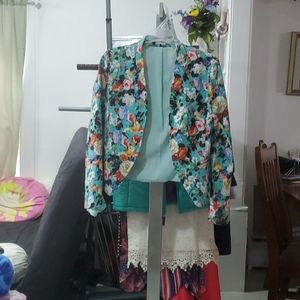 A blazer for any season